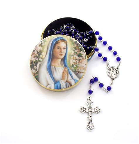 Religious Blessed Mother Praying Virgin Mary Rosary Gift Set.